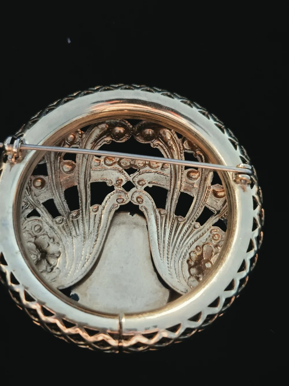 Vintage Victorian Revival Cameo Gold Tone Brooch
